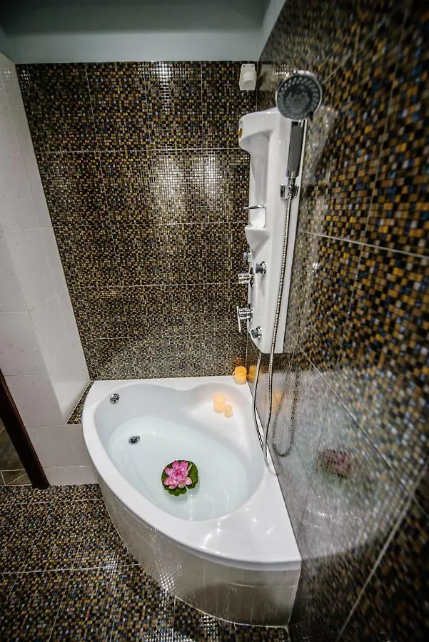 One Of A Kind Luxury Apartment In City Center Near Helexpo سالونيك