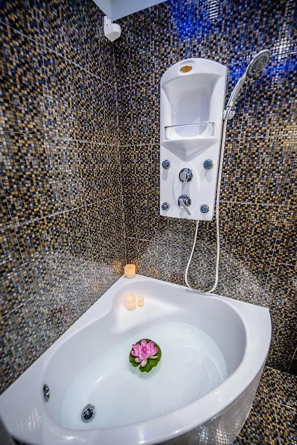 One Of A Kind Luxury Apartment In City Center Near Helexpo سالونيك