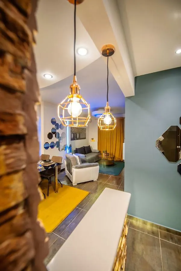 One Of A Kind Luxury Apartment In City Center Near Helexpo سالونيك